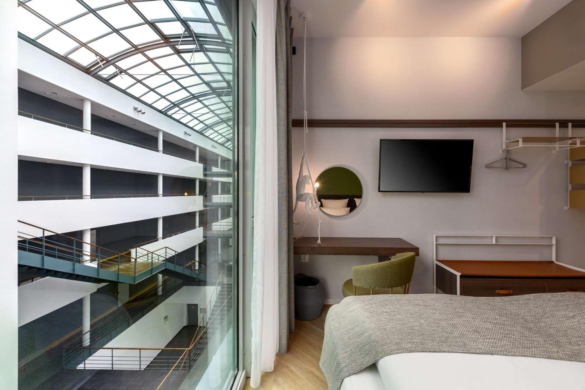 Flightgate Munich Airport Hotel, A Member Of Radisson Individuals Hallbergmoos Exterior photo
